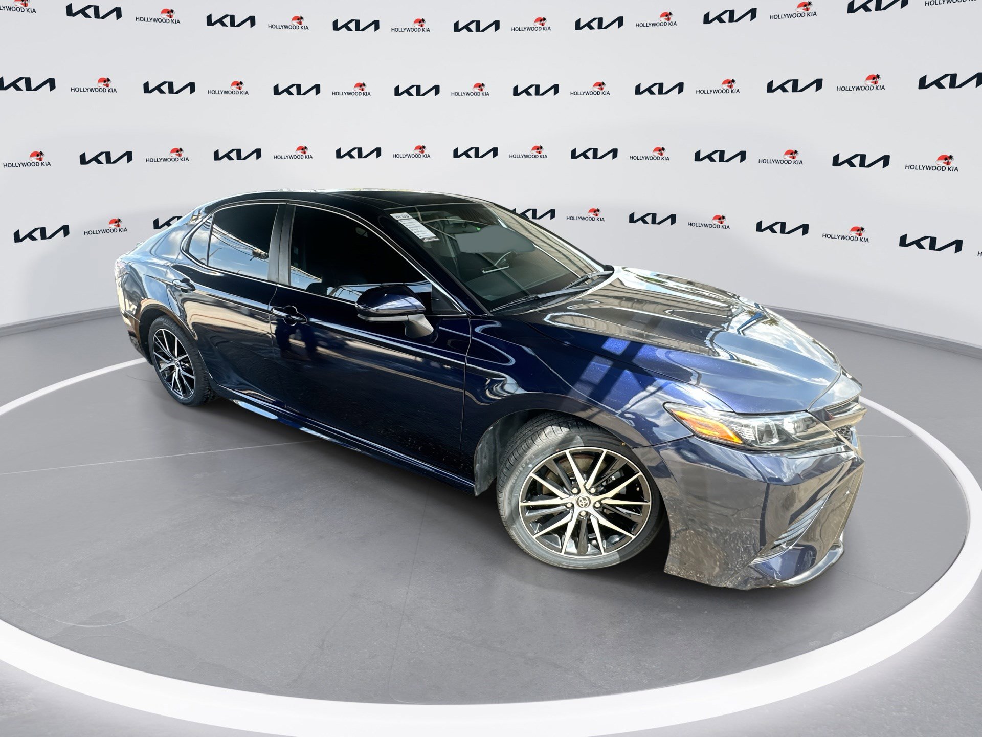 Used 2021 Toyota Camry SE