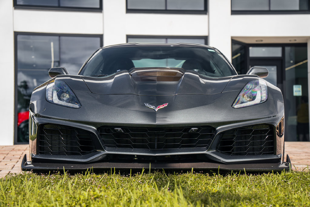 Used 2019 Chevrolet Corvette ZR1 RWD image 8