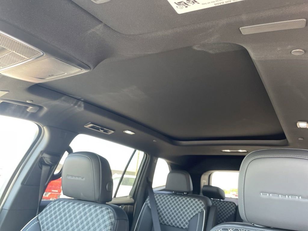 New 2024 GMC Acadia Denali w/ Super Cruise Package image 26