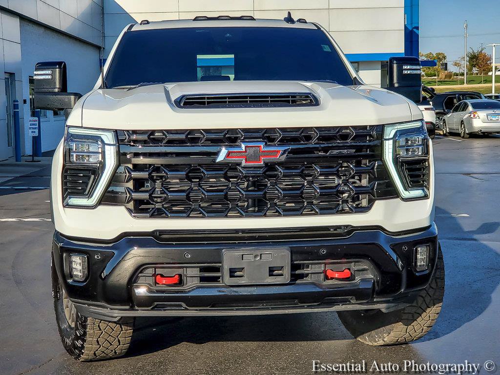 Certified 2026 Chevrolet Silverado 2500 ZR2 w/ LPO, Dark Essentials Package AWD/4WD image 4