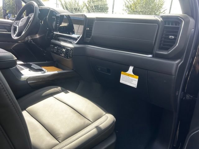 New 2026 Chevrolet Silverado 3500 LT w/ Trail Boss Package AWD/4WD image 15