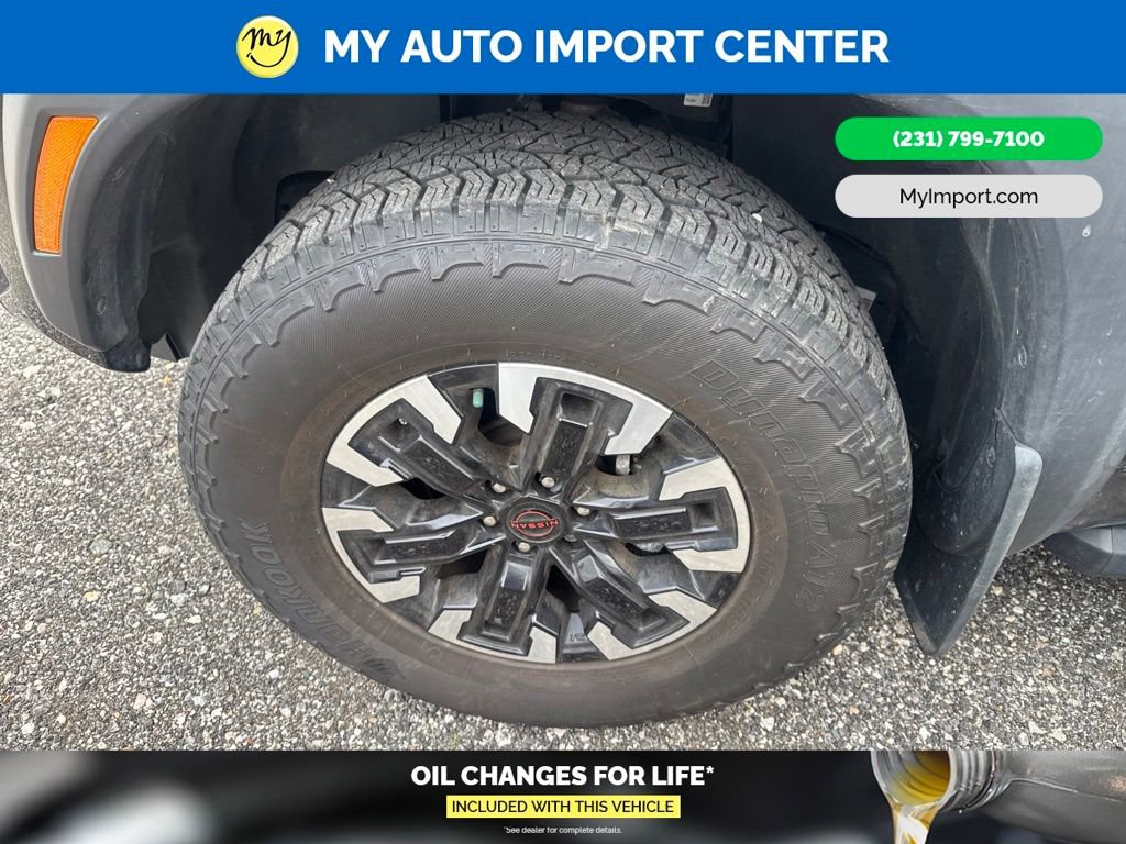 Used 2024 Nissan Frontier PRO-4X w/ Technology Package AWD/4WD image 6