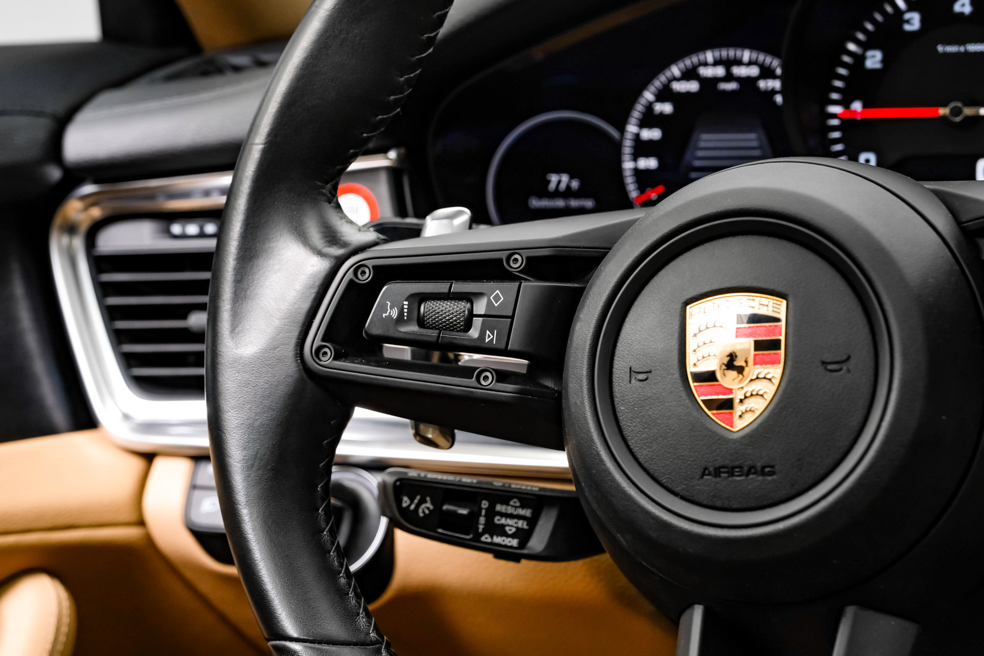 Used 2023 Porsche Panamera Platinum Edition w/ Sportdesign Package RWD image 21