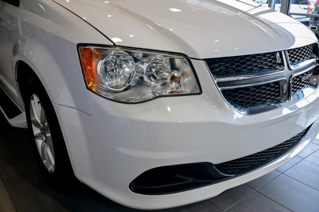 Used 2019 Dodge Grand Caravan SE FWD image 10