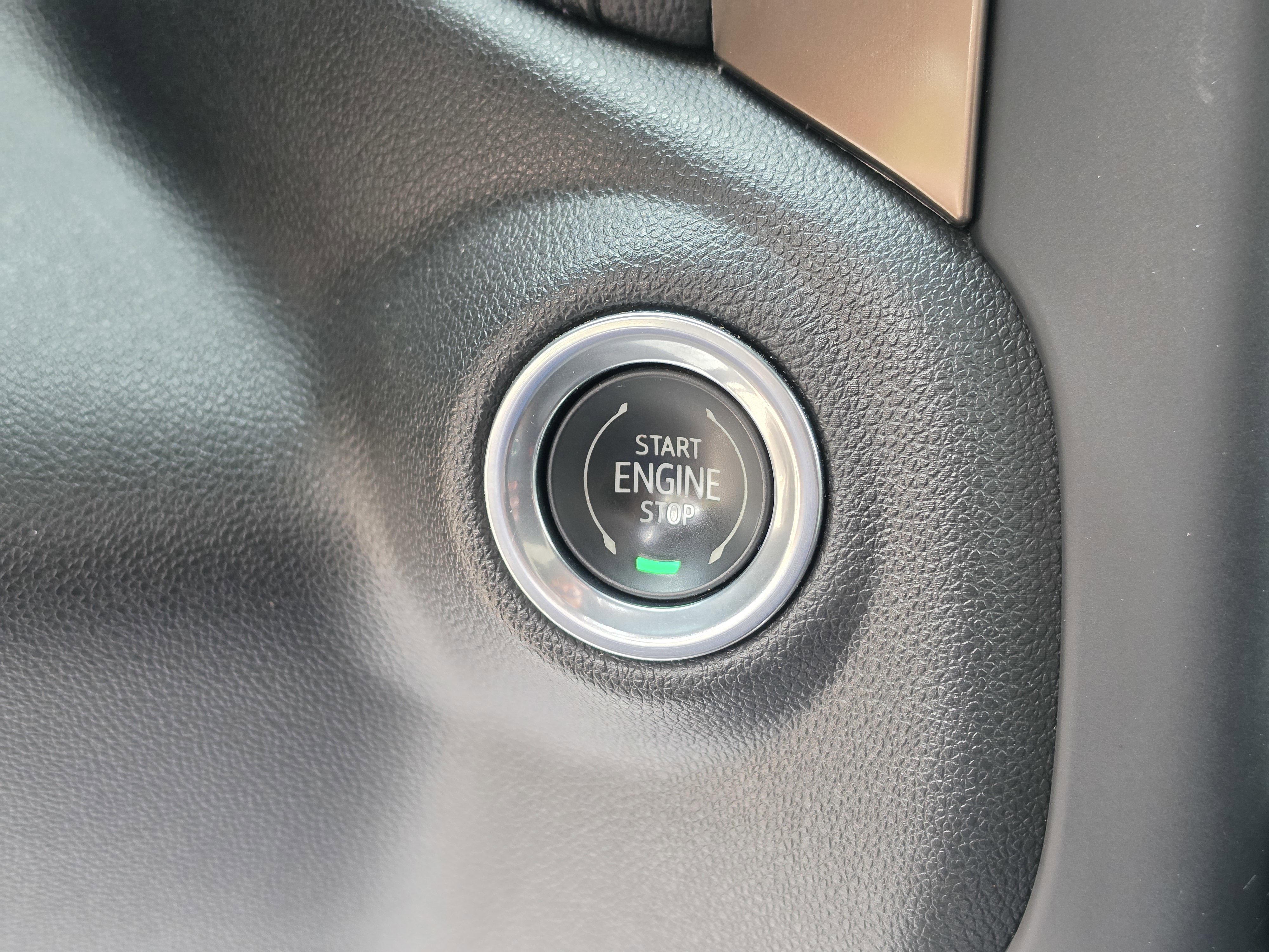 Used 2020 Chevrolet Silverado 2500 High Country w/ Technology Package image 40