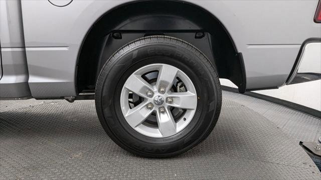 Used 2023 RAM 1500 Classic SLT w/ Trailer & Traction Group RWD image 28