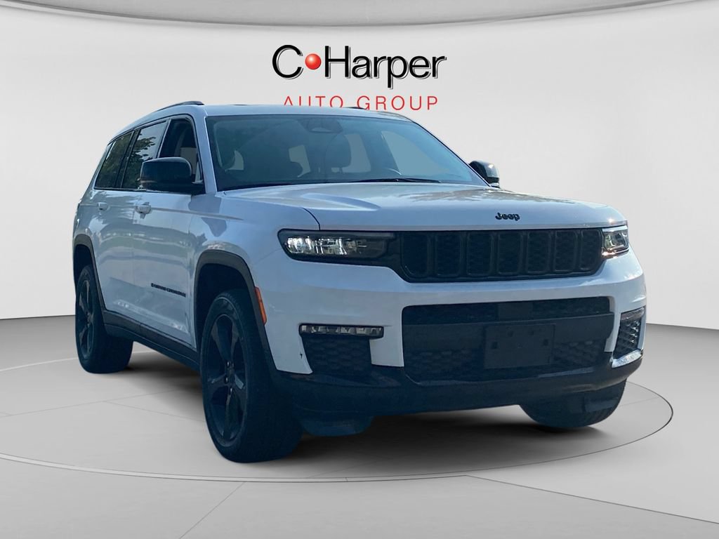 Used 2023 Jeep Grand Cherokee L Limited w/ Black Appearance Package AWD/4WD image 1