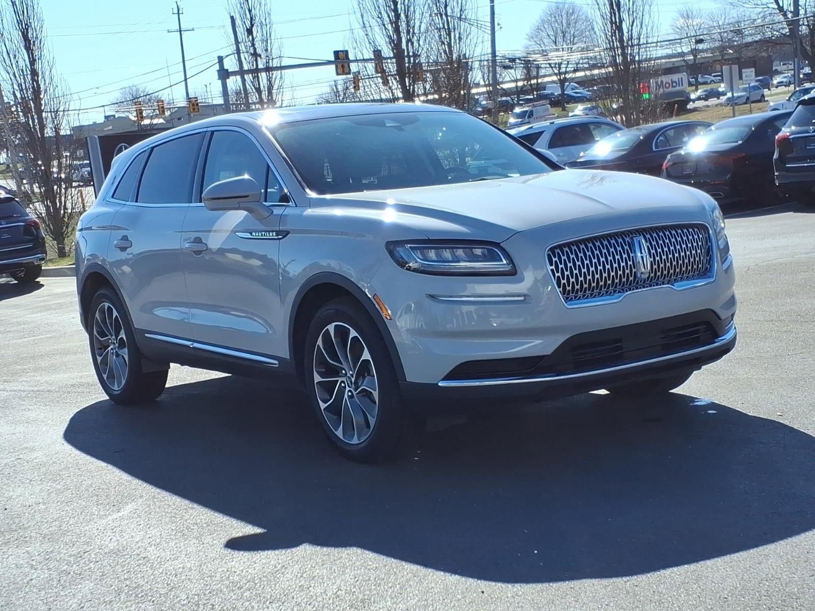 Used 2021 Lincoln Nautilus Reserve w/ Cargo Utility Package image 8