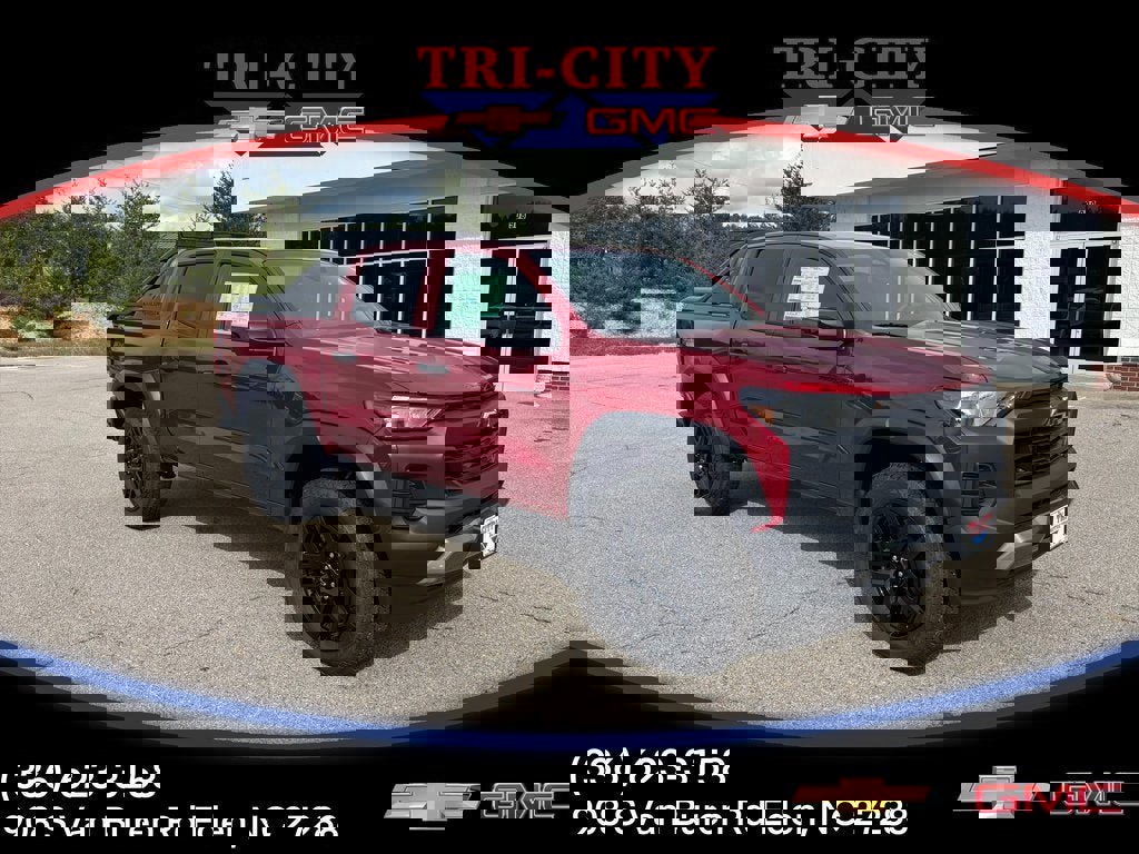 New 2025 Chevrolet Colorado Trail Boss w/ Midnight Edition