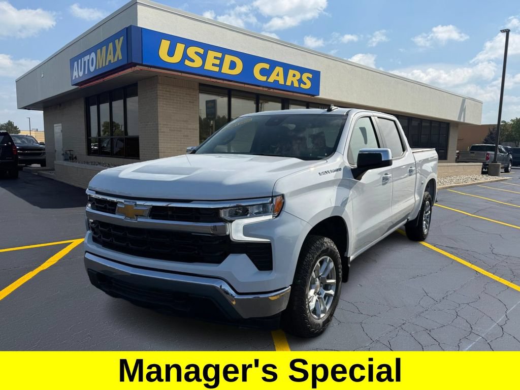 Used 2024 Chevrolet Silverado 1500 LT AWD/4WD image 1