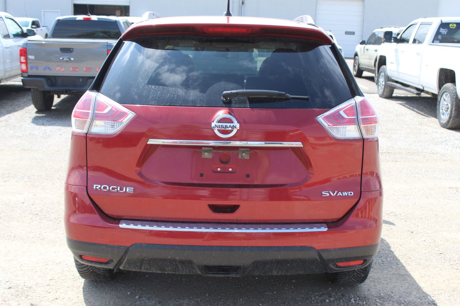 Used 2015 Nissan Rogue SV image 5