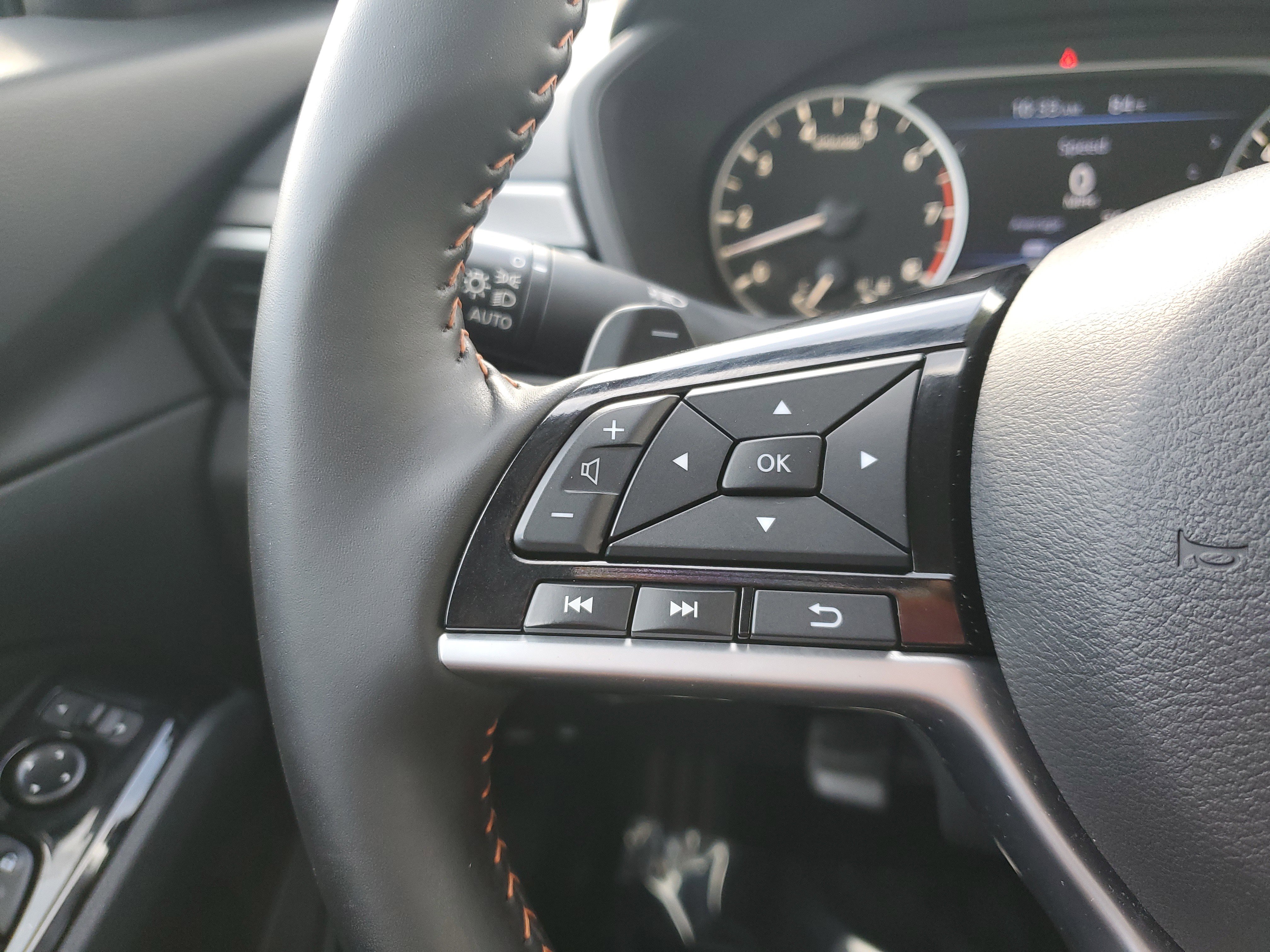 Certified 2025 Nissan Altima 2.5 SR AWD/4WD image 17