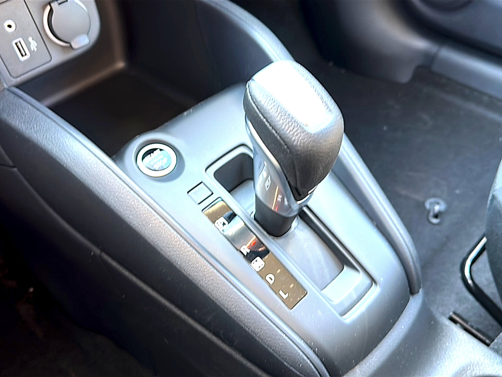 New 2025 Nissan Kicks Play S FWD image 24