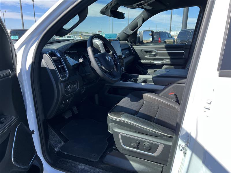 Used 2025 RAM 1500 Laramie image 9