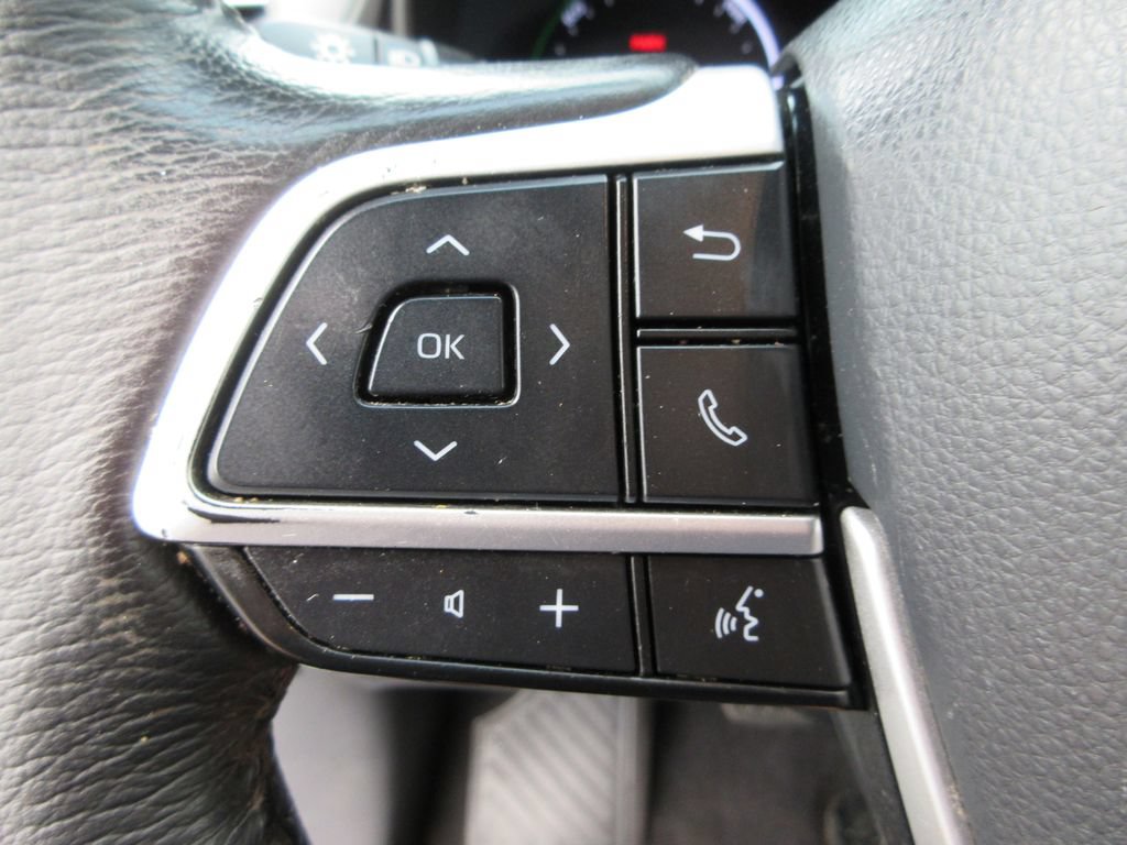 Used 2022 Toyota Sienna XLE AWD/4WD image 26