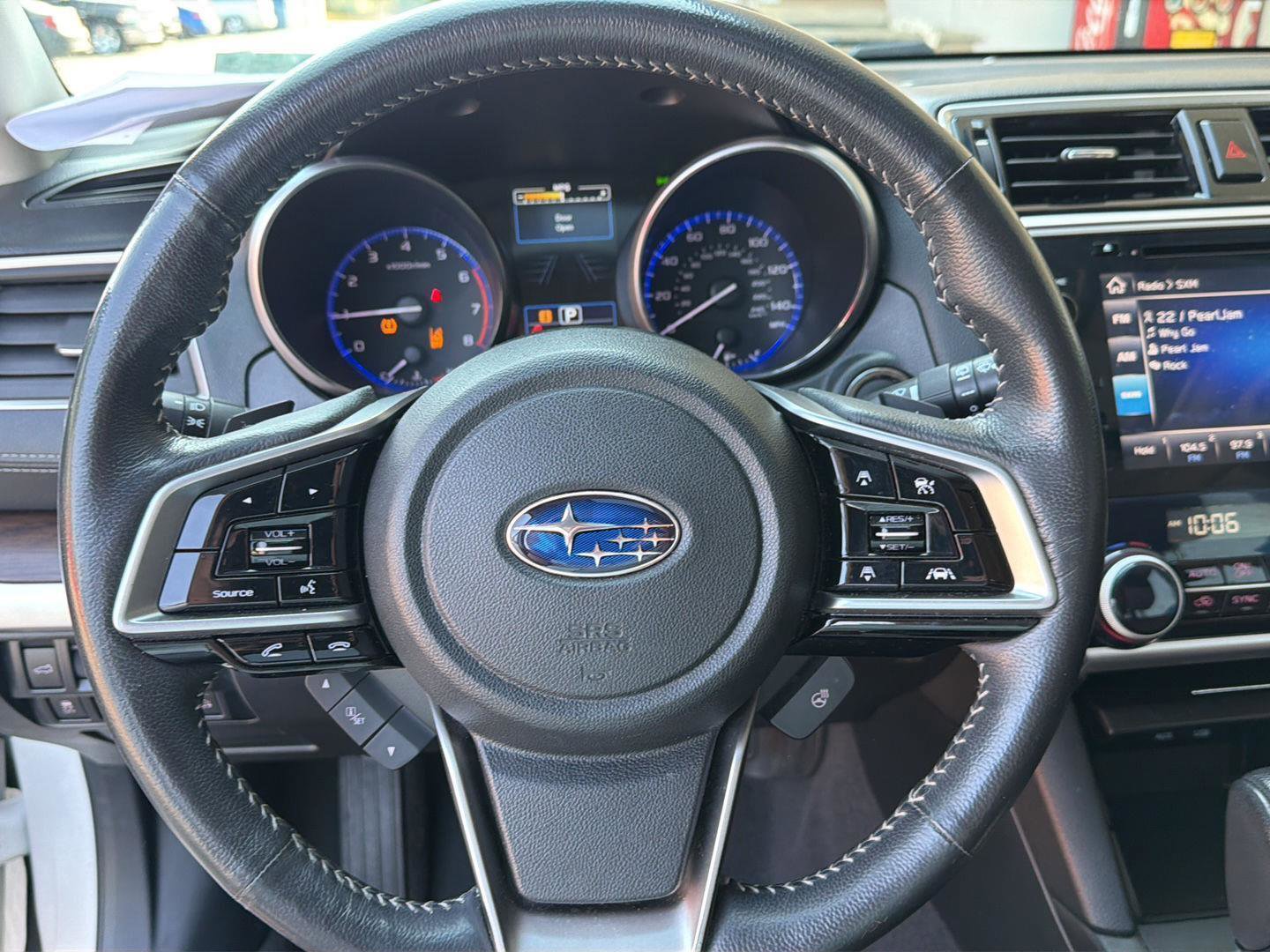 Used 2018 Subaru Outback 2.5i Touring AWD/4WD image 21