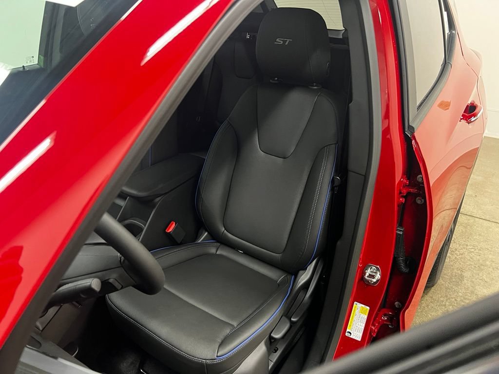 New 2026 Buick Encore GX Sport Touring FWD image 27