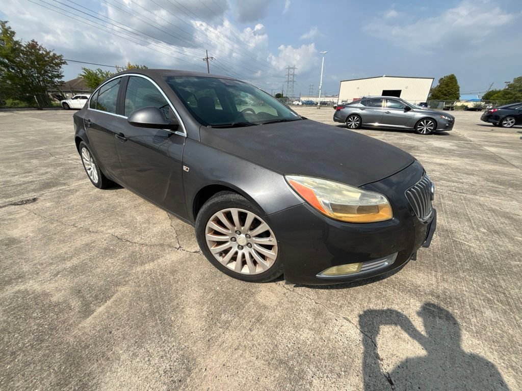 Used 2011 Buick Regal CXL FWD image 3