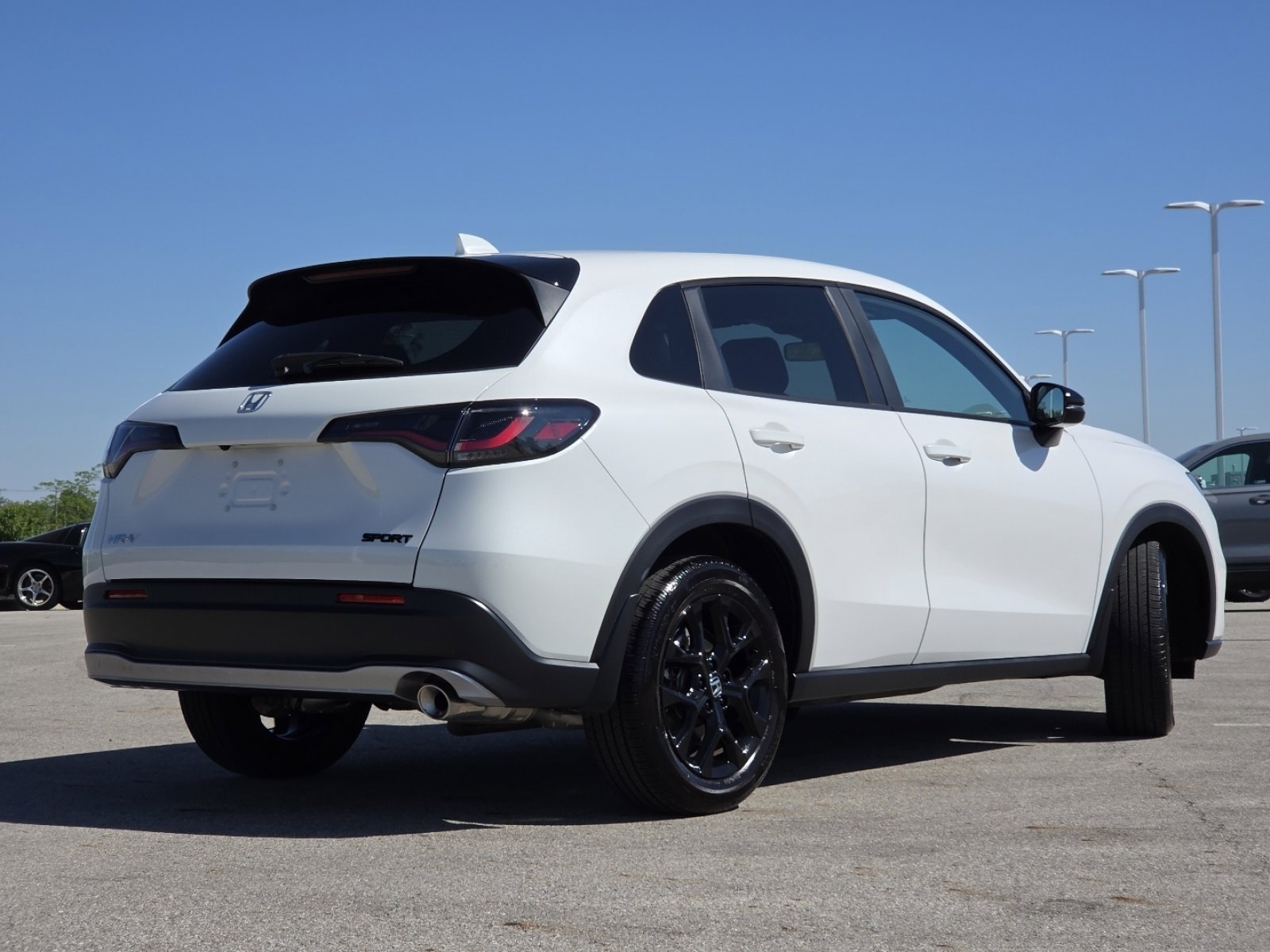Used 2024 Honda HR-V Sport image 16
