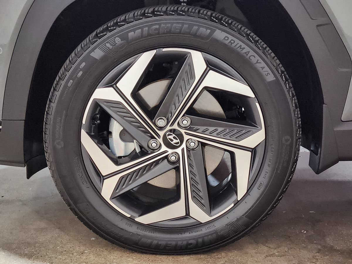 Used 2024 Hyundai Tucson Limited AWD/4WD image 28