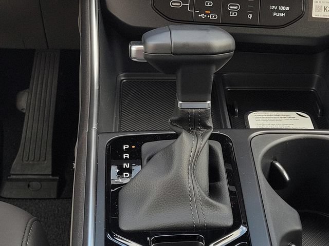 New 2026 Kia Carnival EX FWD image 19