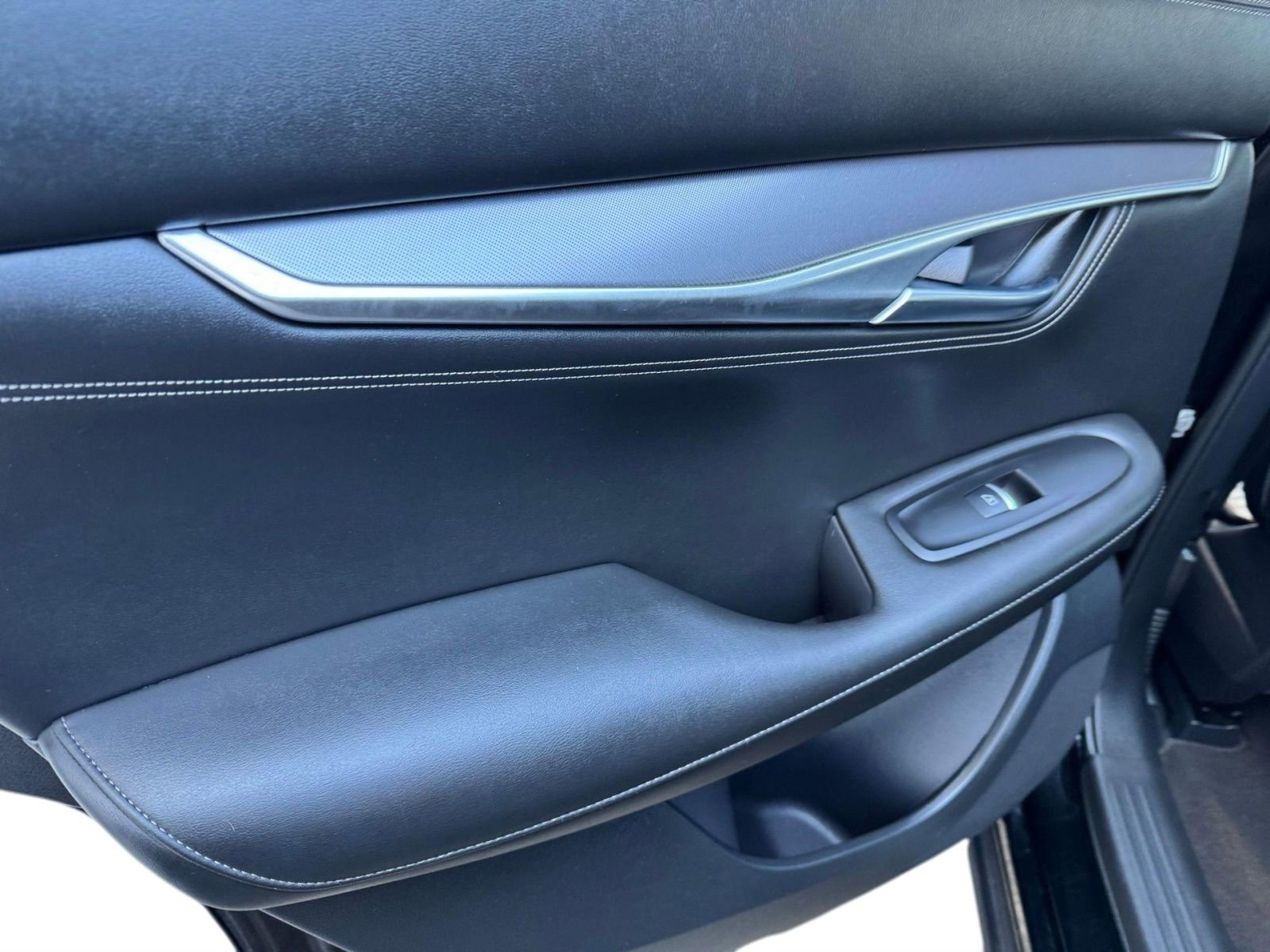 Used 2023 INFINITI QX55 Luxe image 15