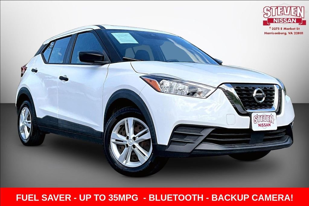 Used 2020 Nissan Kicks S FWD image 1