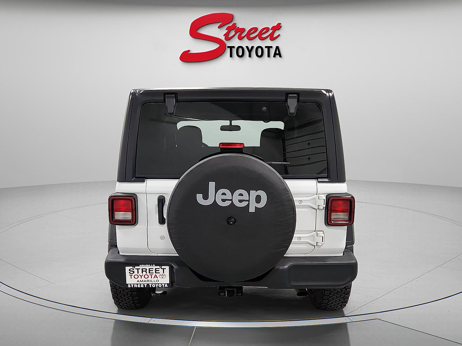 Used 2019 Jeep Wrangler Sport image 4