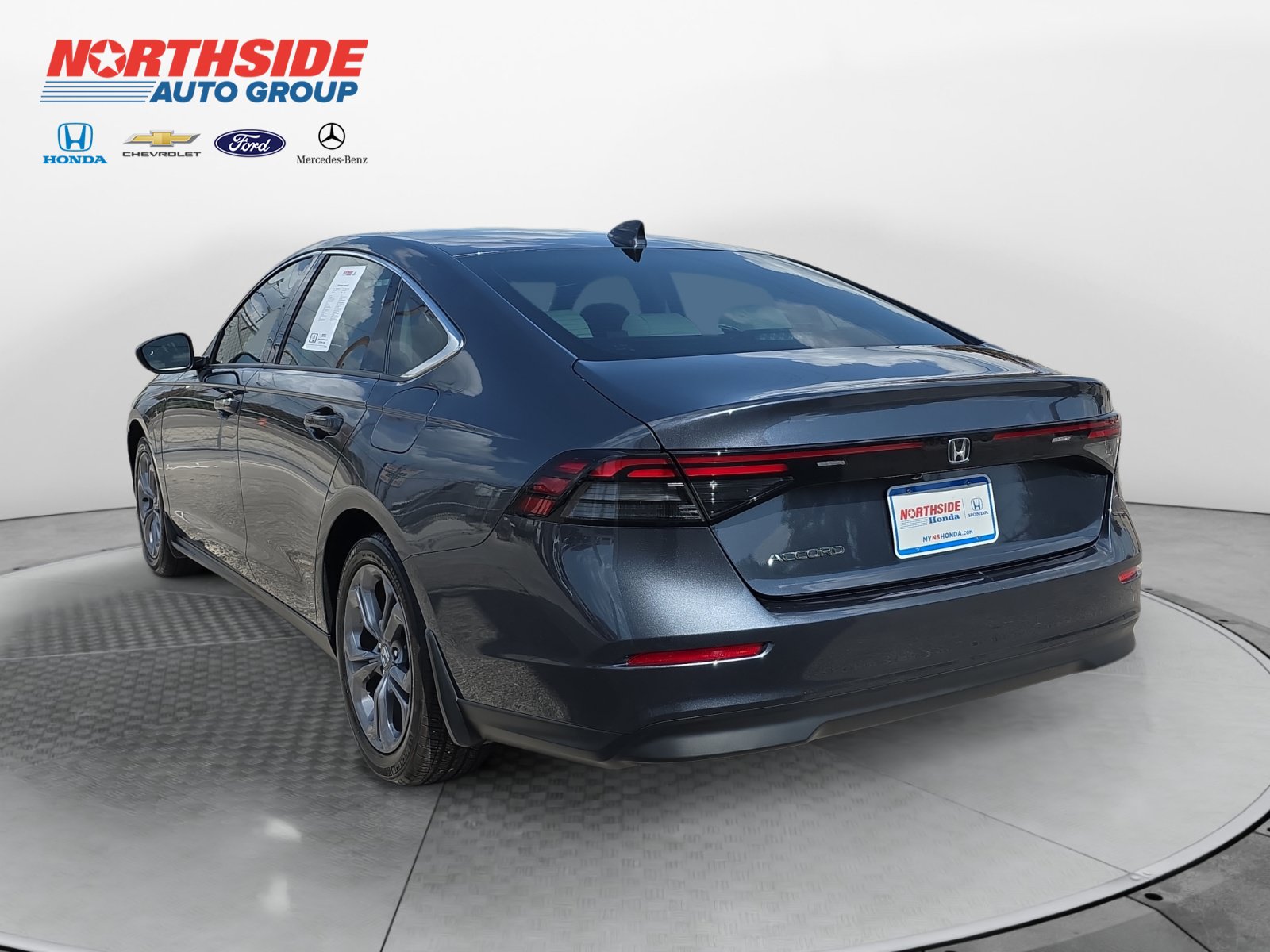 Used 2024 Honda Accord EX image 5
