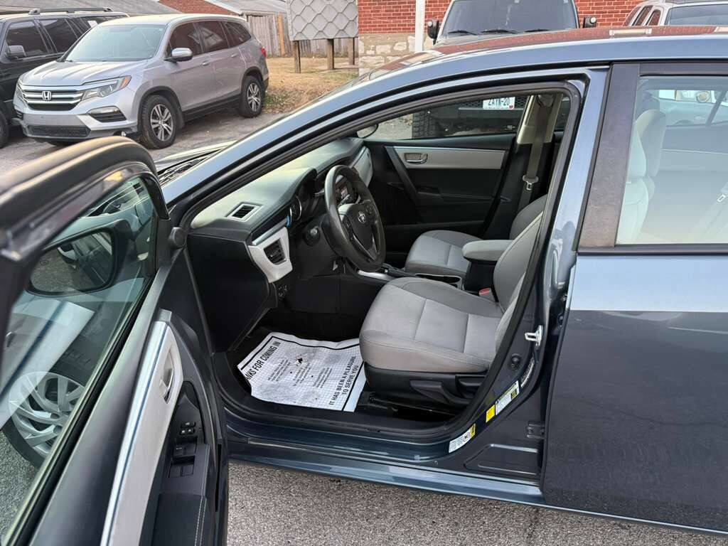 Used 2014 Toyota Corolla L image 9