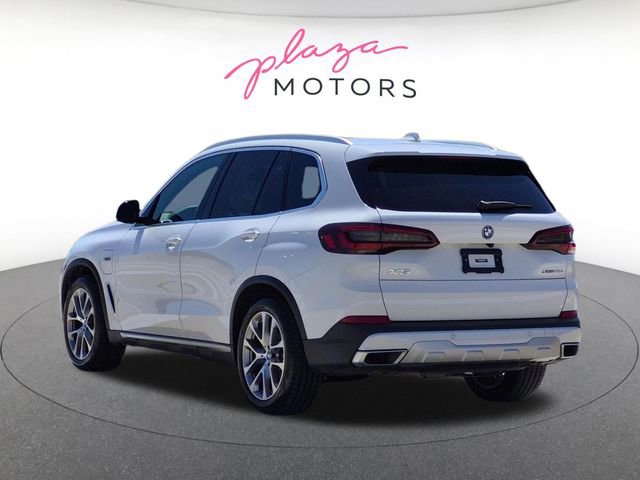 Certified 2022 BMW X5 xDrive45e w/ Premium Package AWD/4WD image 7