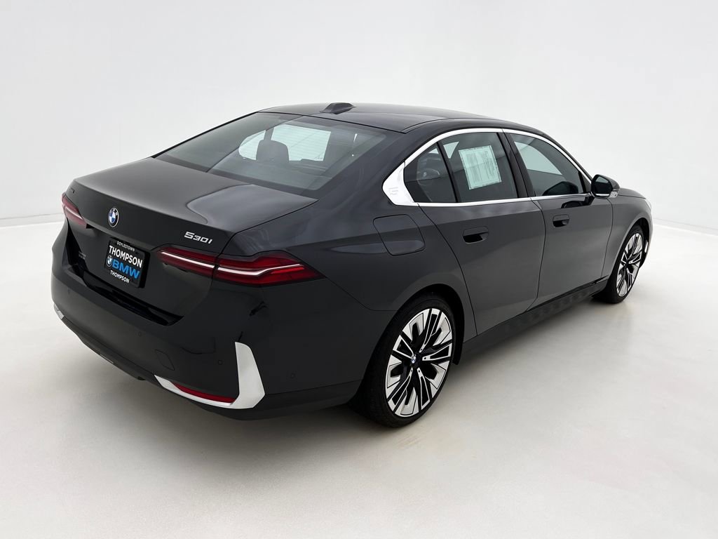 Certified 2026 BMW 530i xDrive w/ Premium Package image 7