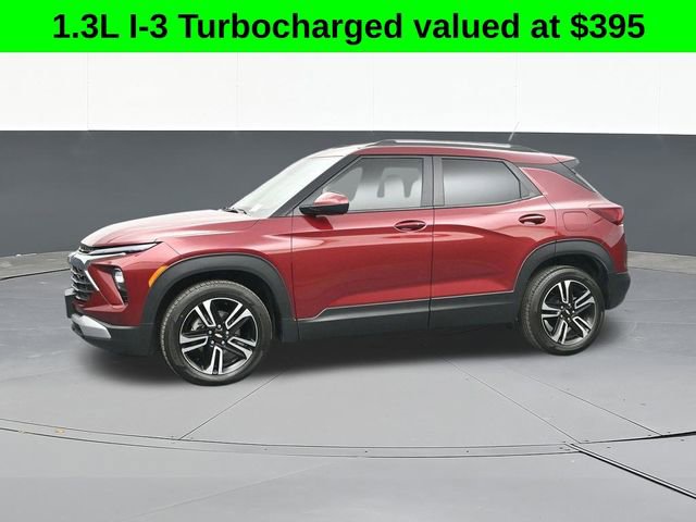 Used 2025 Chevrolet TrailBlazer LT w/ LT Cold Weather Package image 7