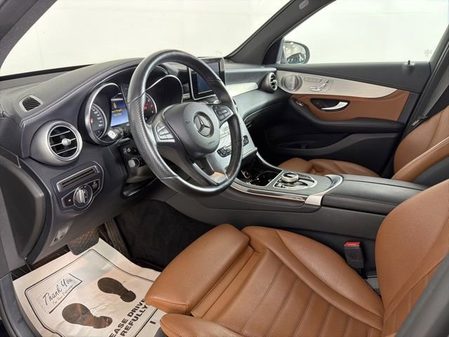Used 2019 Mercedes-Benz GLC 300 4MATIC image 10