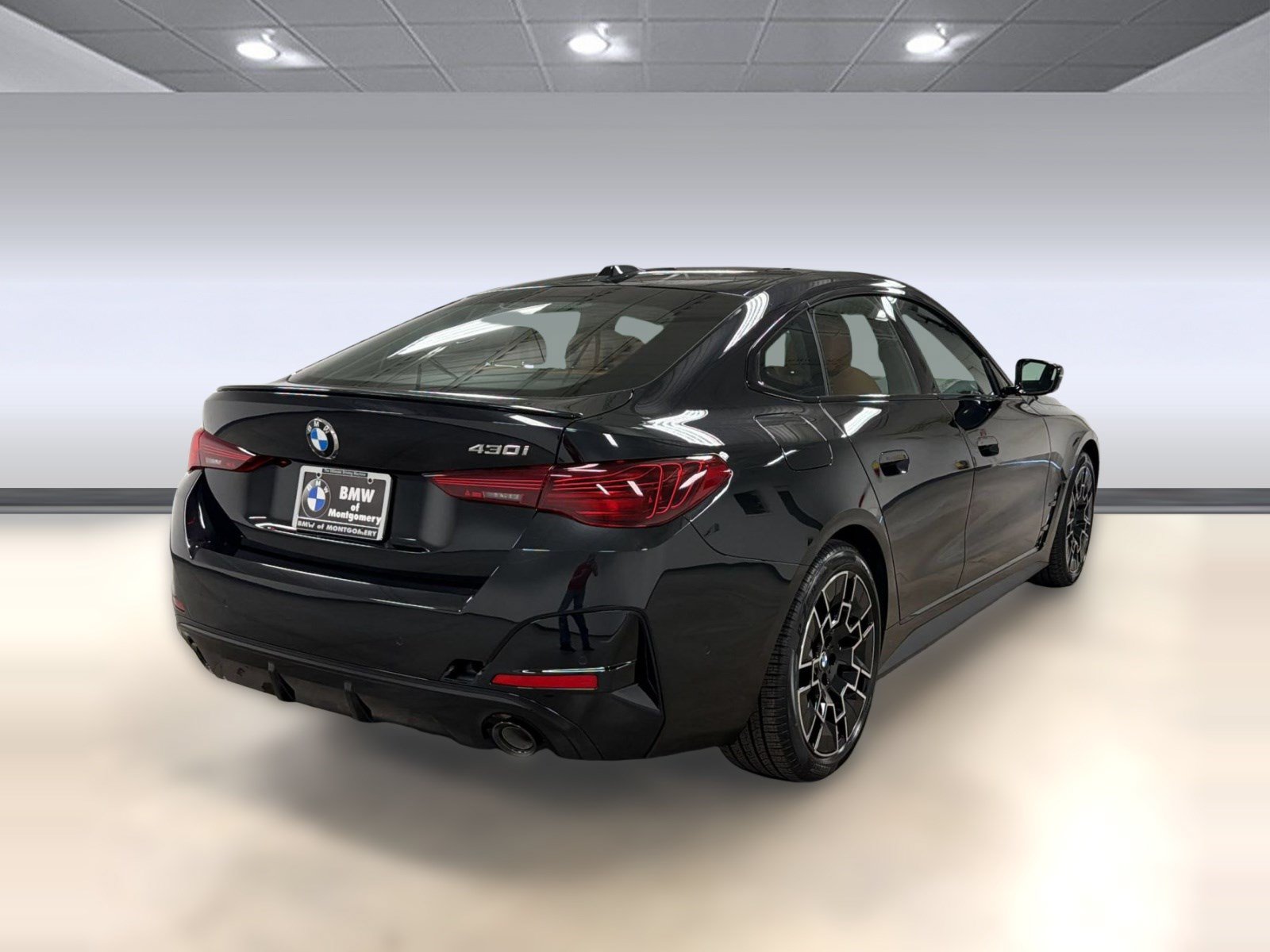 New 2026 BMW 430i w/ M Sport Package RWD image 8