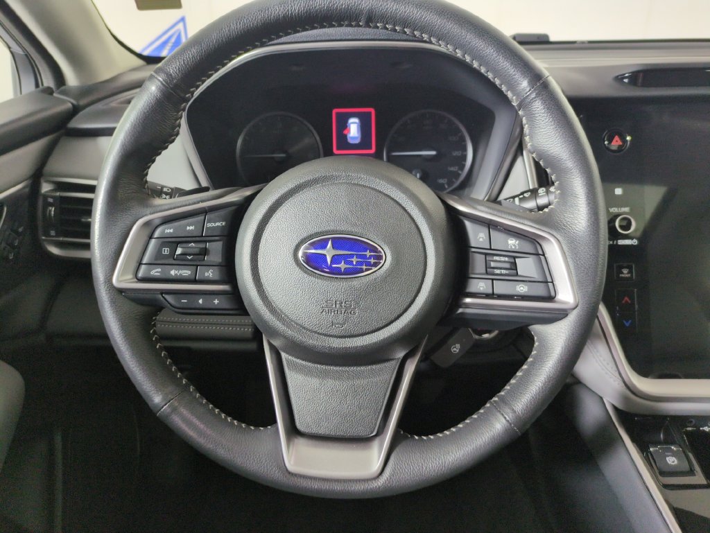Used 2025 Subaru Outback Limited AWD/4WD image 19