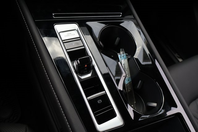 New 2026 Volkswagen Atlas SEL Premium R-Line image 26