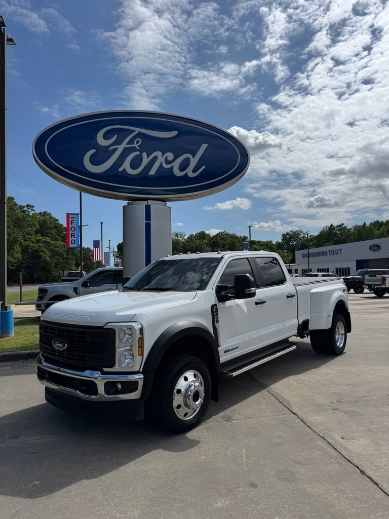 Used 2025 Ford F450 XL w/ XL Chrome Package image 1