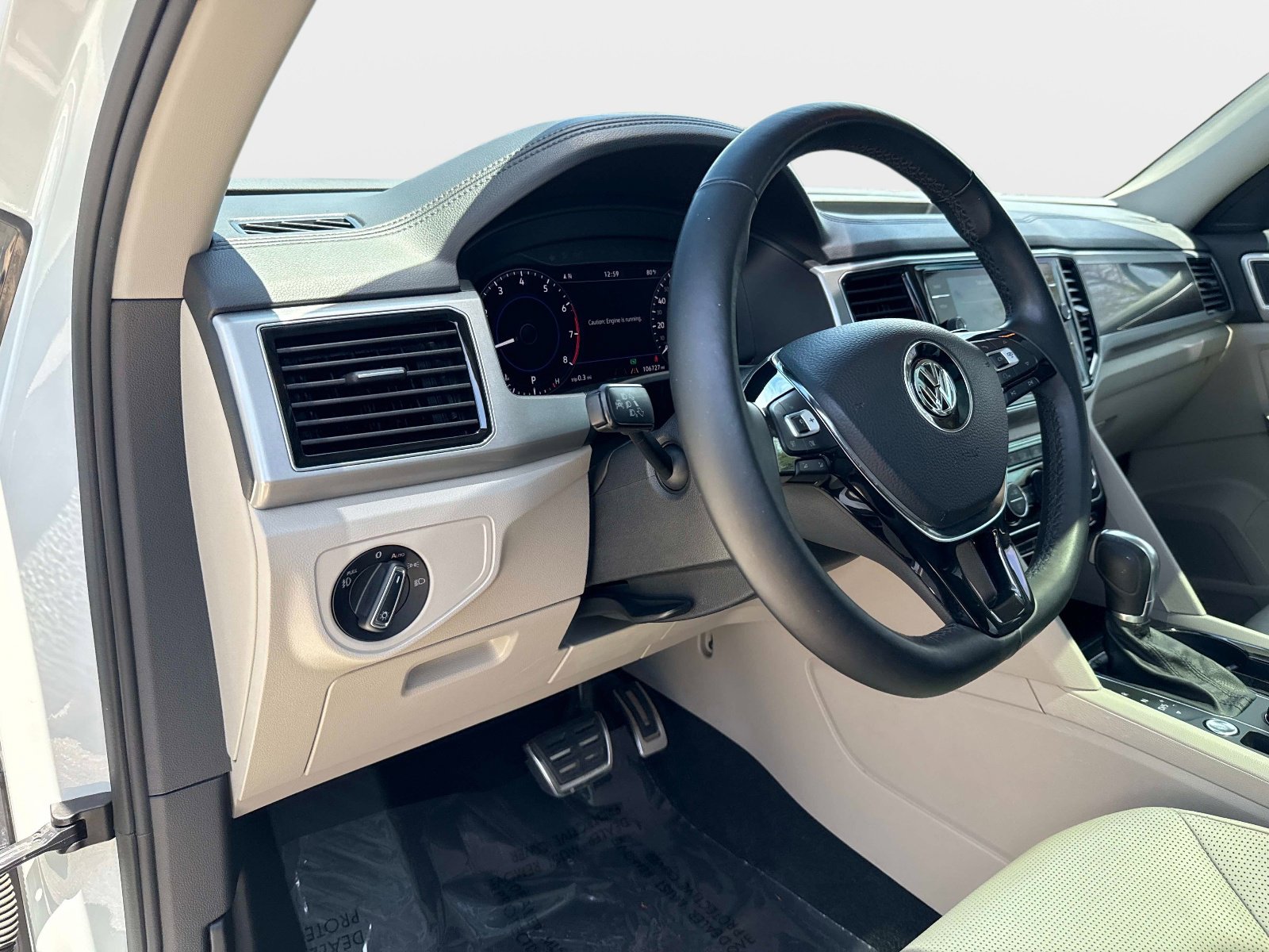 Used 2018 Volkswagen Atlas SEL Premium AWD/4WD image 20