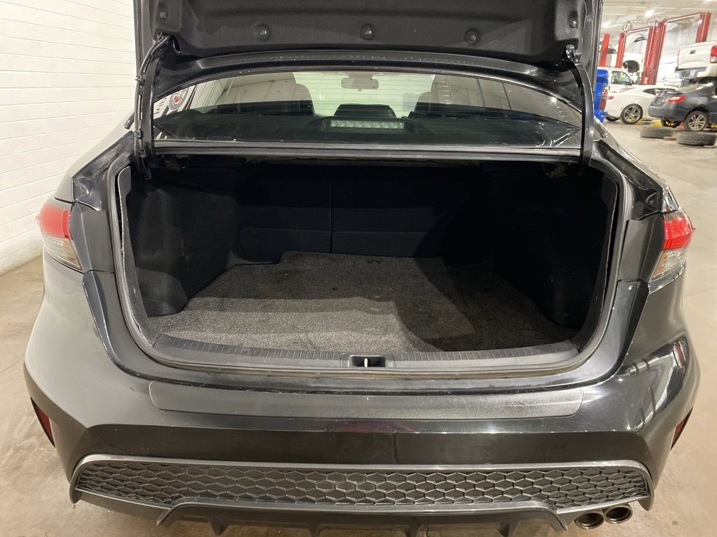Used 2020 Toyota Corolla XSE image 5