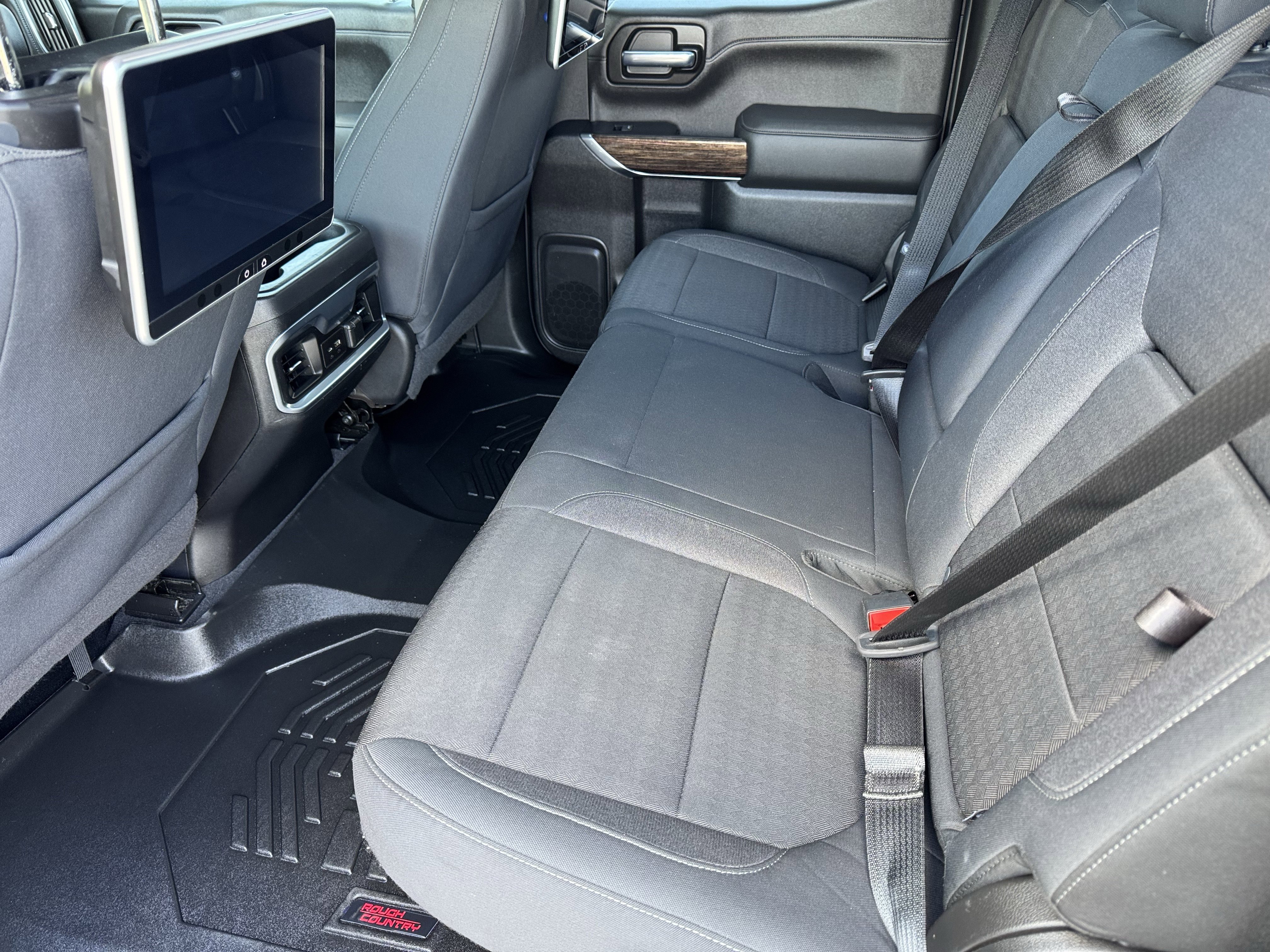 Used 2020 GMC Sierra 1500 Elevation w/ Elevation Value Package AWD/4WD image 15