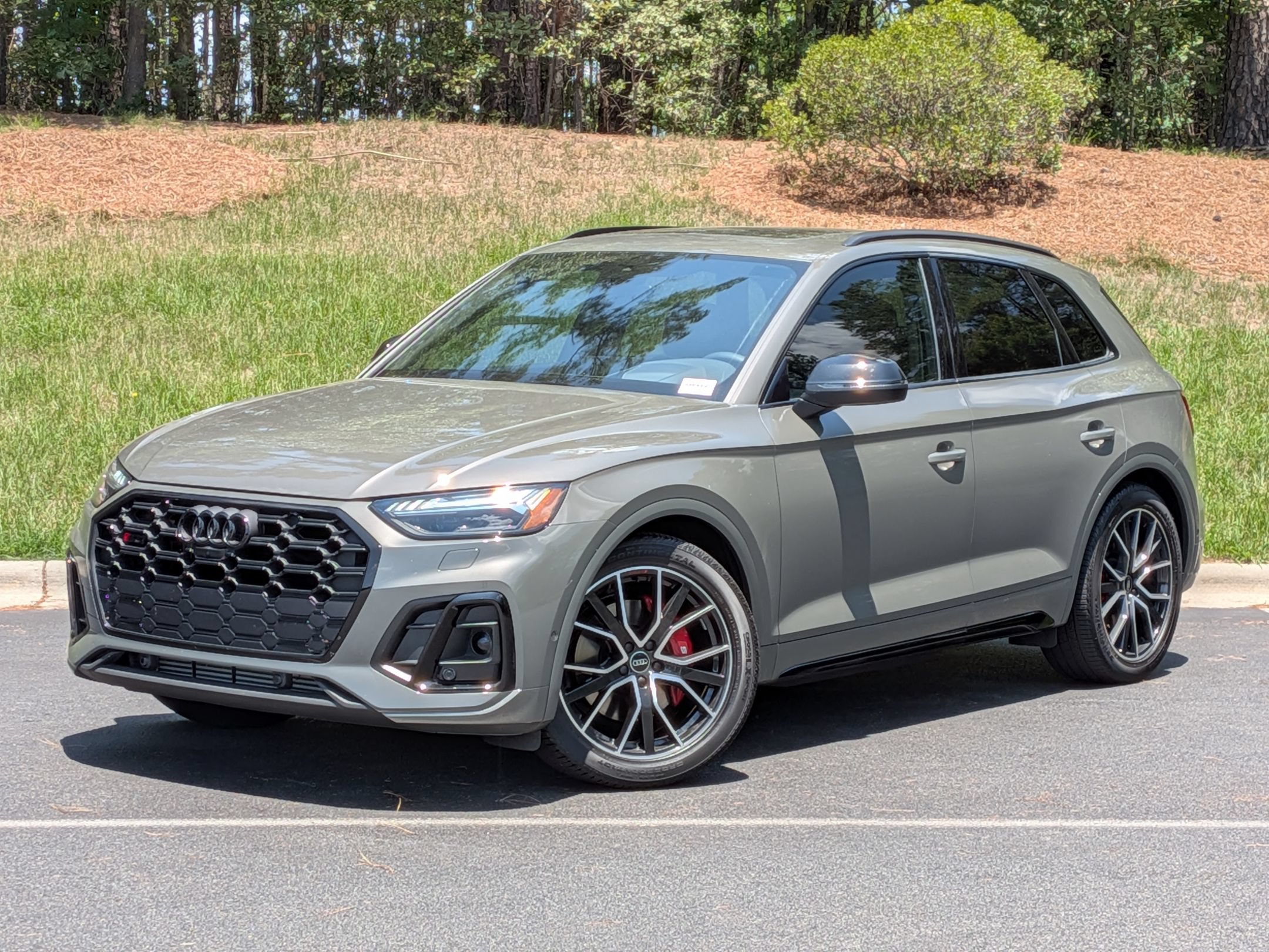 Used 2023 Audi SQ5 Prestige w/ Prestige Package