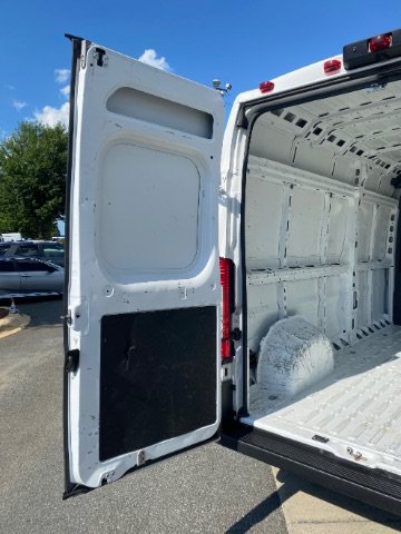 Used 2025 RAM ProMaster 2500 w/ Convenience Group FWD image 8