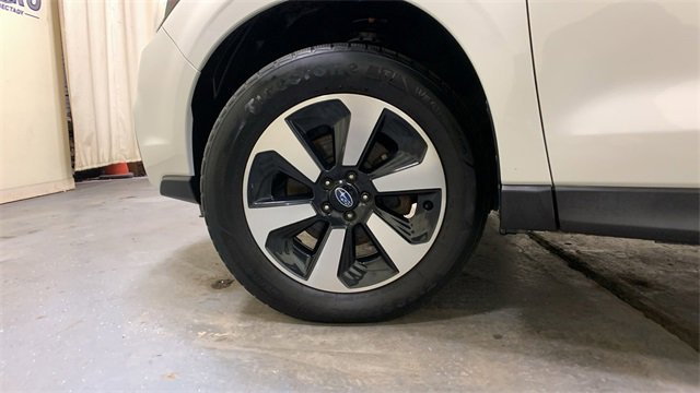 Used 2018 Subaru Forester 2.5i Premium w/ All-Weather Package image 39