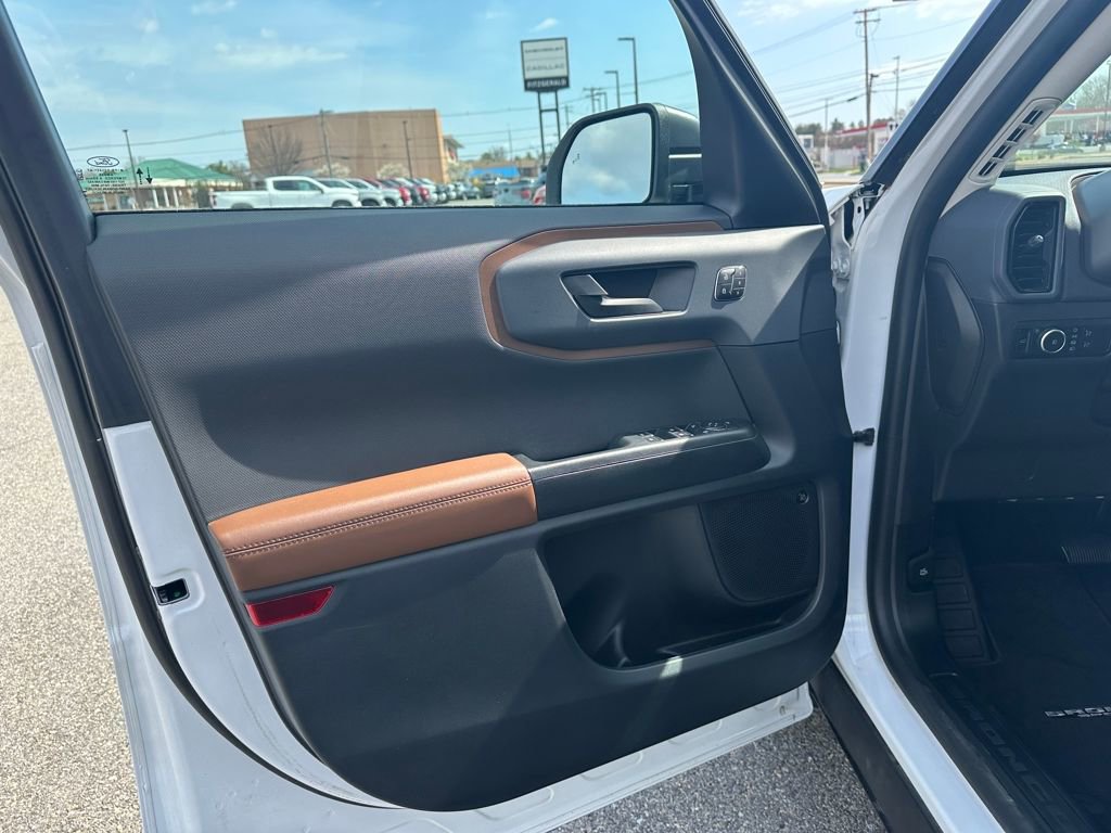 Used 2023 Ford Bronco Sport Outer Banks w/ Tech Package image 23