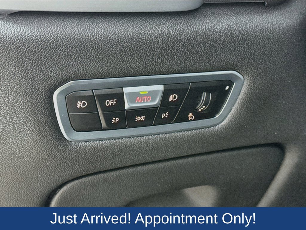 Used 2020 BMW X5 xDrive40i w/ Premium Package AWD/4WD image 12