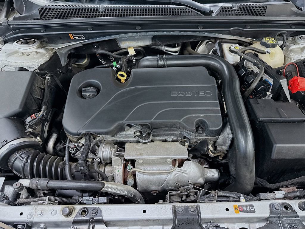 Used 2021 Chevrolet Malibu LS FWD image 27