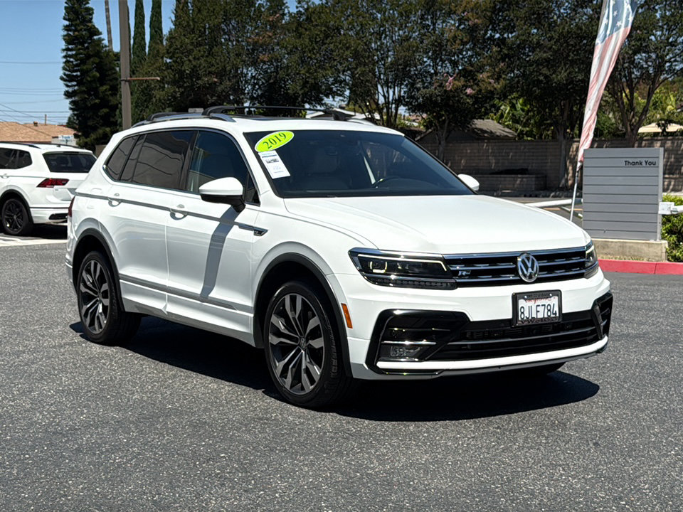 Used 2019 Volkswagen Tiguan SEL Premium R-Line w/ 3rd Row Seat Package AWD/4WD image 2
