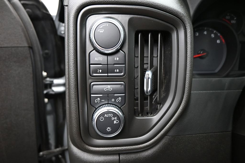 Used 2023 GMC Sierra 1500 Pro w/ Pro Value Package AWD/4WD image 27