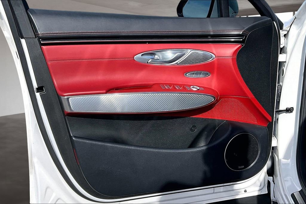 Used 2023 Genesis GV70 2.5T Sport Prestige w/ Sport Prestige Package image 18